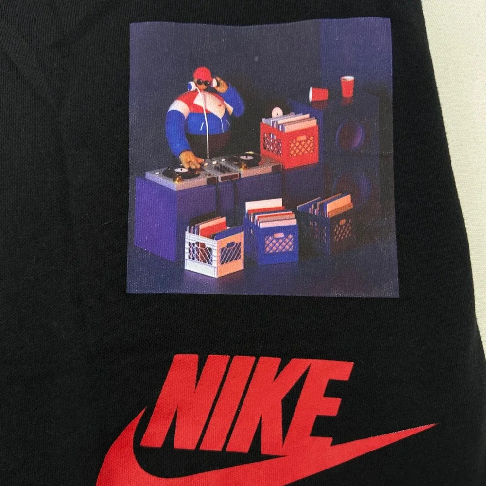Nike Air DJ Graphic T-Shirt Mens Medium Black Short Sleeve Streetwear Hype